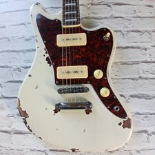 relic custom Jazzmaster in