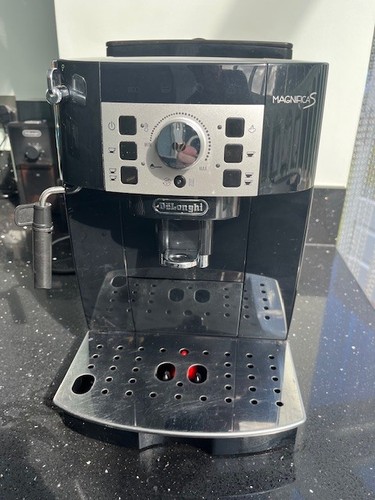 Delonghi magnifica ecam - magnifica,
