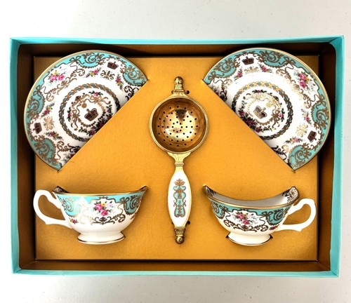 Historic royal palaces crown - historic,