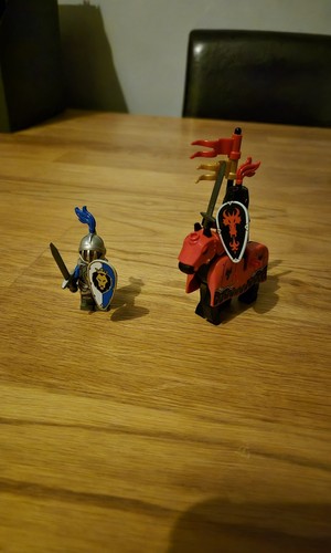 Lego castle minifigures 70402 - castle,