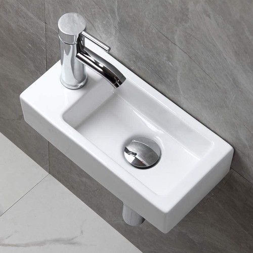 Small bathroom wall - small,