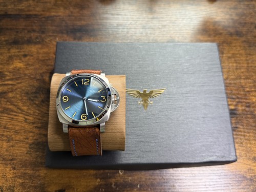 Military style watch - style, swiss
