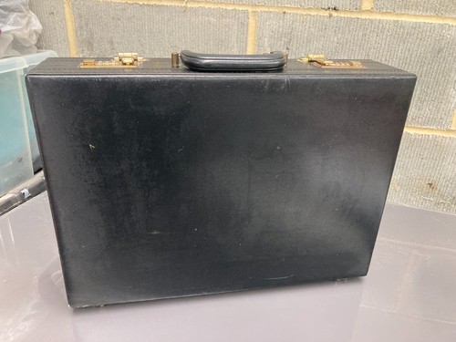 Black briefcase attache case - black,