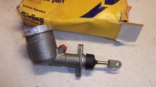 AUSTIN MORRIS 1800 2200  NEW GENUINE GIRLING BRAKE  MASTER  CYLINDER  64067965