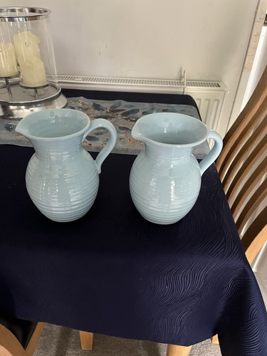 These light blue stoneware