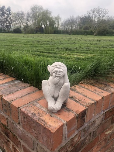 Gargoyle grotesque outdoor - grotesque.,