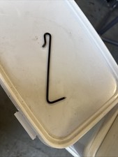 500 X HOOK  2.7mm x 100mm CUT POINT 316 GRADE STAINLESS STEEL.