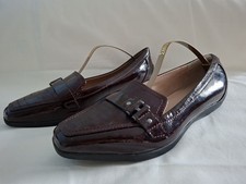 M&S Footglove Burgandy Patent