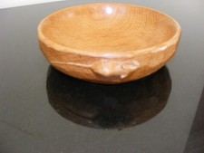 Classic Robert Mouseman Thompson Nut Bowl Carved From solid Medium Oak critter