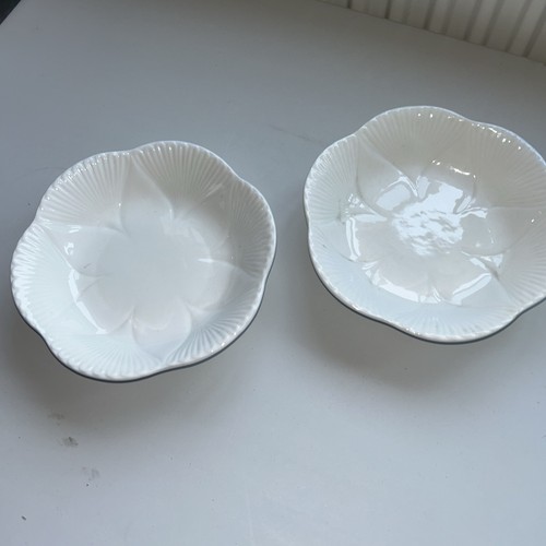 Vintage shelley dainty white - shelley,