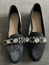 Ladies Grey ZARA TRAFALUC Velvet Beaded Flat Slip On Shoes Size 36EUR