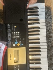 Yamaha YPT-200 Keyboard Power Lead Excluded