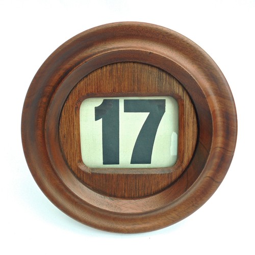 Vintage perpetual wall - perpetual,