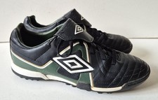Umbro Speciali Cup J TF Black Green Astro Turf Trainers Size 5 Lightly Worn