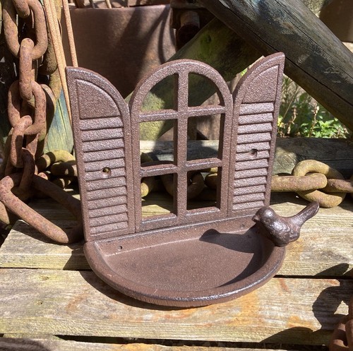 Small metal cast - small, iron