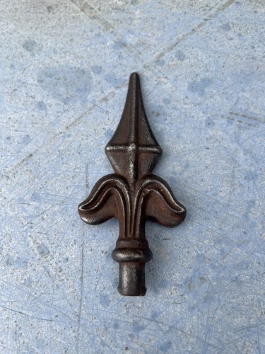 Vintage cast iron railing - vintage,