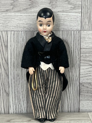 Vintage sleepy eyed doll - sleepy,