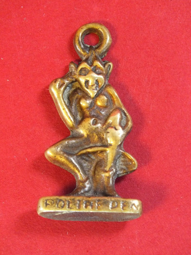 Vintage solid brass piskie - vintage,