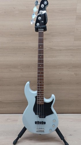 Yamaha electric bass broadbass - electric,