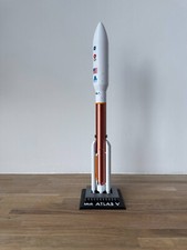 Atlas V Rocket Model 1:100