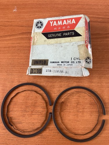 Yamaha 350cc piston - yamaha,