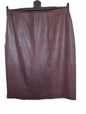 Hobbs Dark Red  lined Real