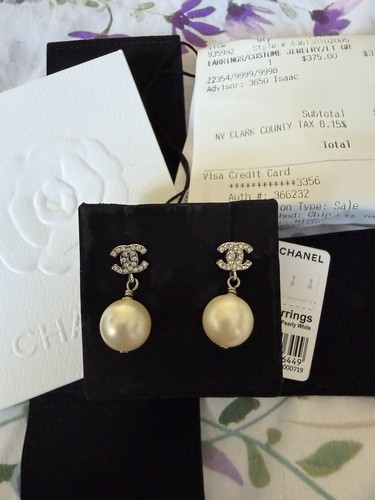 Chanel silver tone pearl - chanel, ball