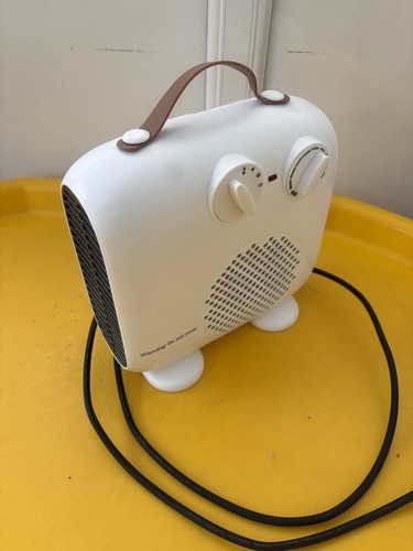 Portable 230v white fan - white,