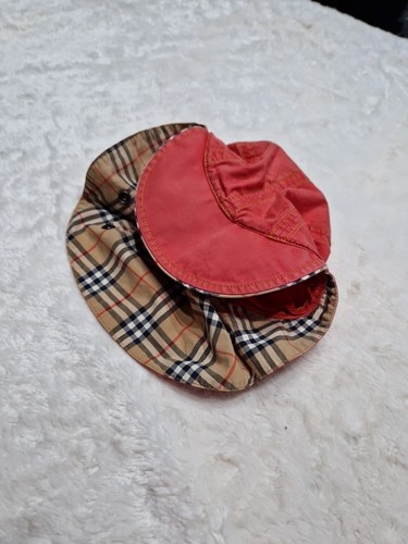 Rare vintage burberry red - burberry,