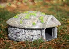 Stone Effect Hedgehog House Resin Garden Ornament Wildlife Hibernation Shelter