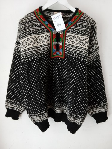 Norweigan knitted new wool - new,