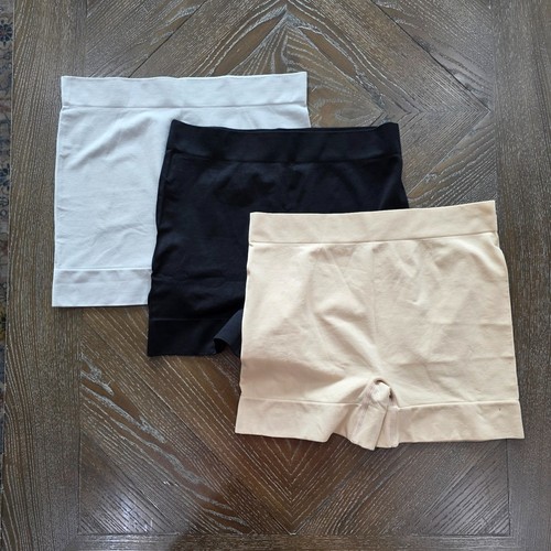 Oys nwot seamless slip - oys,