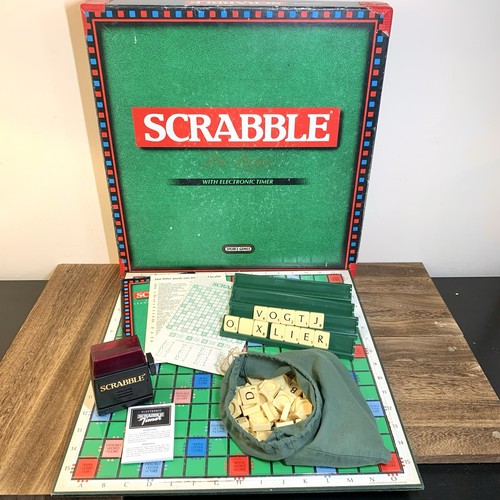 Scrabble deluxe with working - scrabble,