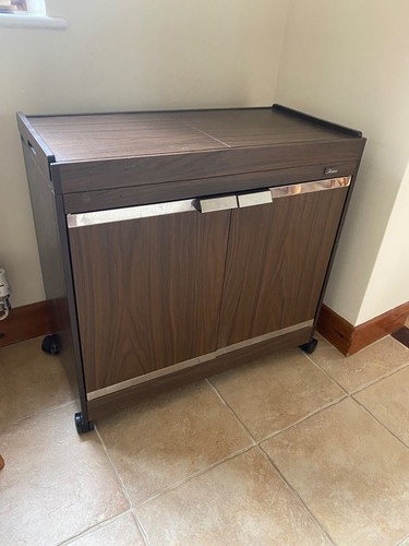 Heated hostess trolley - , with