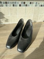 M&S Footglove Court Shoes Size