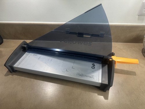 Paper cutter guillotine - paper,