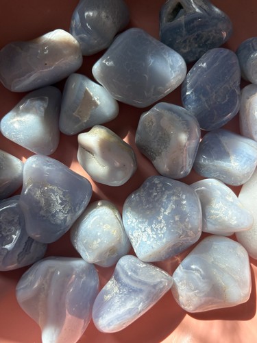 Blue lace agate tumble stone - blue, |