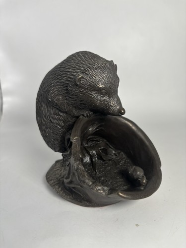 Heredities large hedgehog - heredities,
