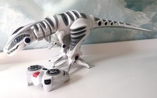 WowWee Roboraptor X