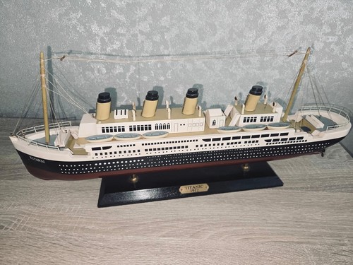 Rms titanic 1912 wooden - 1912,