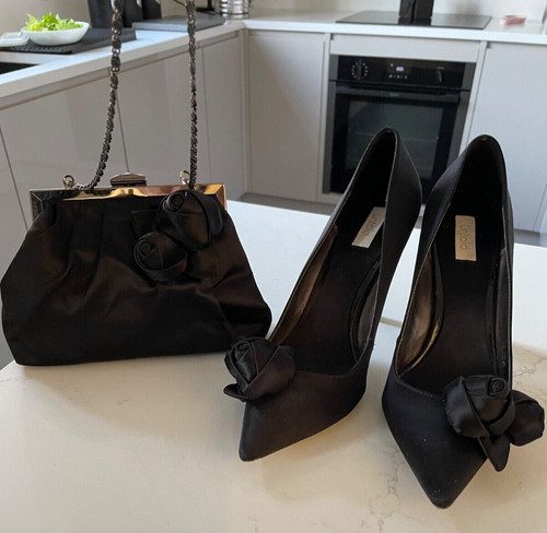 Untold black satin flower - untold,