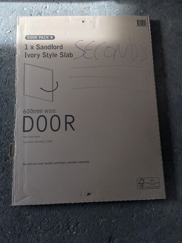 It kitchen door - b&q,