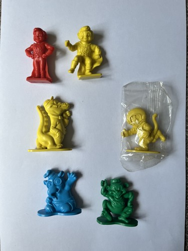 1990s kelloggs cereal plastic - 1990s,