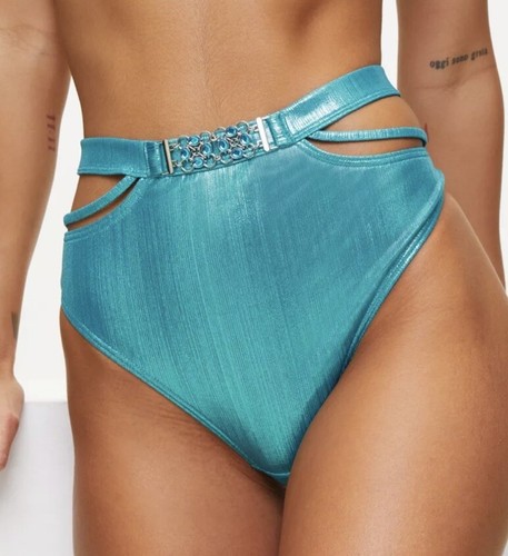 Ann summers size maldives - summers,