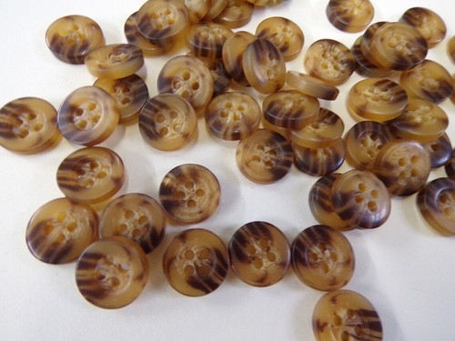 Imitation horn brown buttons - imitation,