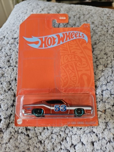 Hot wheels ford - hot, torino