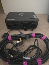 Toshiba TDP-SP1 Projector