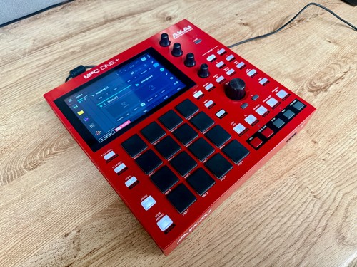 Akai mpc one plus - mpc, standalone
