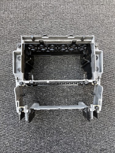Audi double din cage - din,