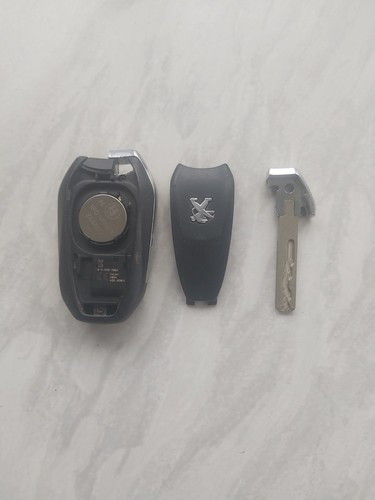 Genuine peugeot button - genuine, peugeot,